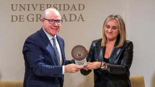 LA UNIVERSIDAD DE GRANADA PRESENTA LOS CAU 2024